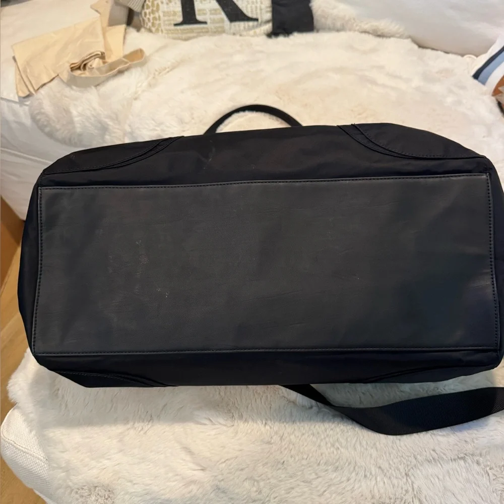 lululemon athletica Black Tote Bag - Picture 4 of 13